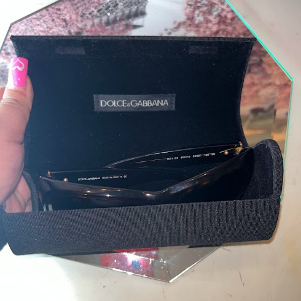 Dolce & Gabbana DG Sunglasses + Case - Picture 6 of 7